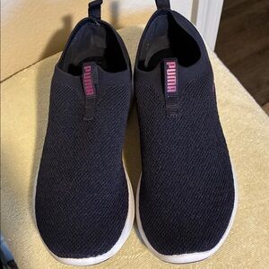 Puma Softride Remi Knit Navy Pink Slip On Sneakers